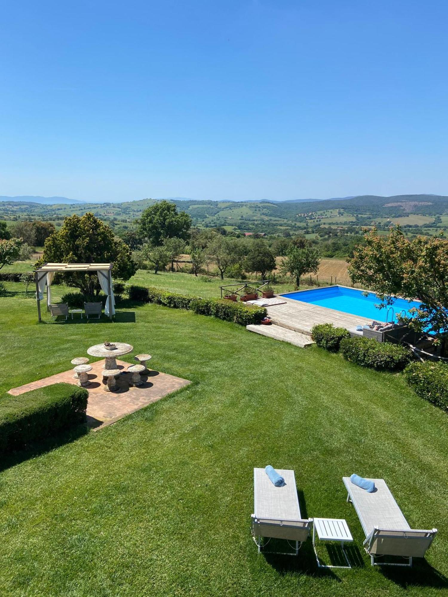 Tenuta Le Mandorlaie, Agriturismo In Скансано Екстер'єр фото